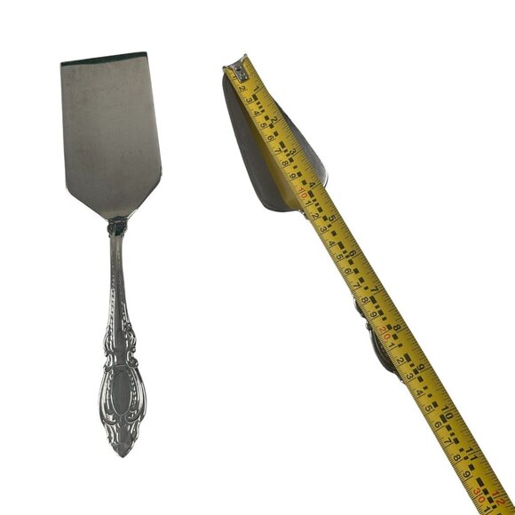 Reed & Barton GWYNETH Stainless Steel Pie Server and Lasagna Server Set of 2 - Picture 8 of 9